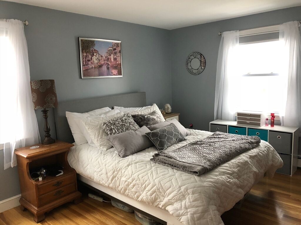 Property Photo:  1044 Main St 2  MA 02176 