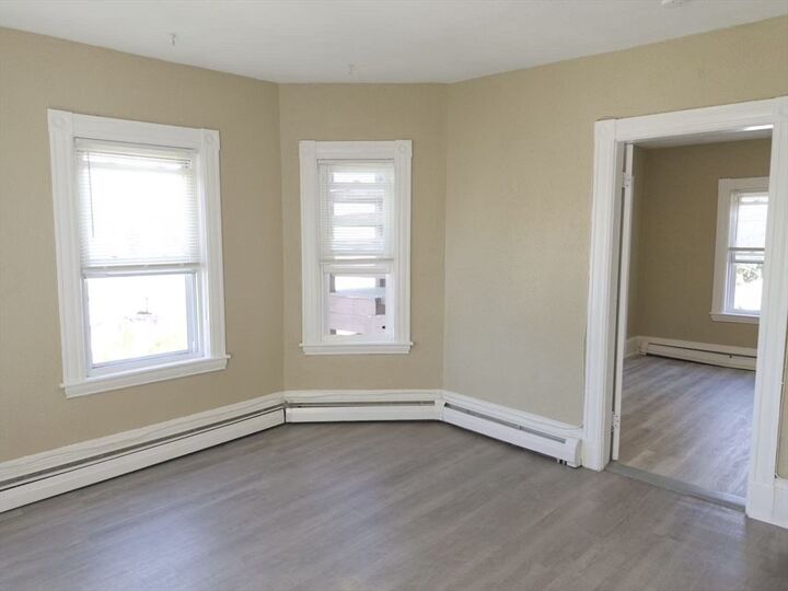 Property Photo: 25 Oakland Ave 2F MA 02149
