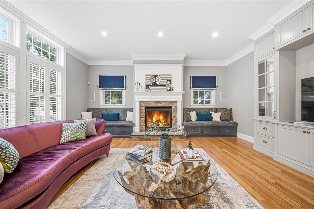 Property Photo: 24 Normandy Rd MA 02421