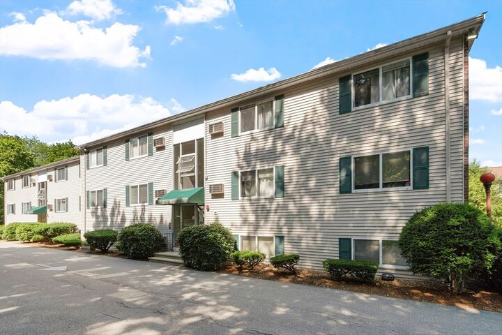 Property Photo:  16 Appleton Park E4  MA 01938 
