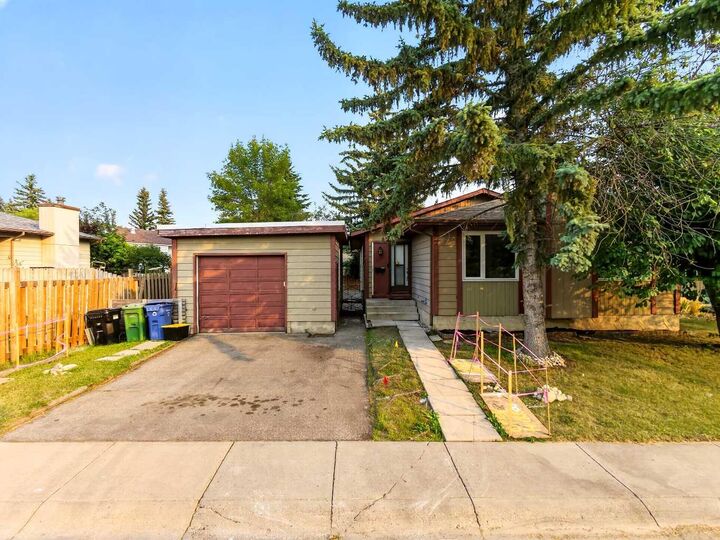207 Deer Ridge Way SE — photo 1