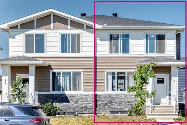 Property Photo:  197 Chelsea Drive  AB T1X 1Z2 