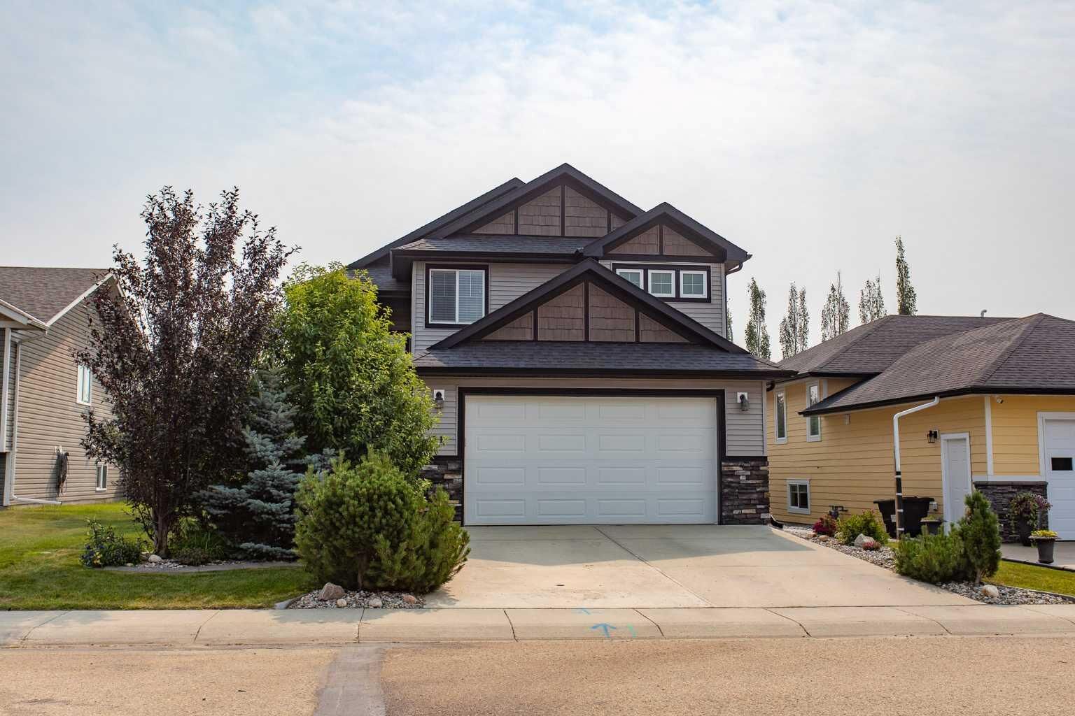 Property Photo:  51 Emily Crescent  AB T4L 0C8 