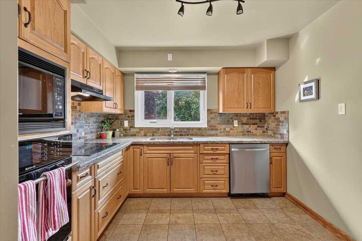 Property Photo: 7536 Fleetwood Drive SE AB T2H 0X1