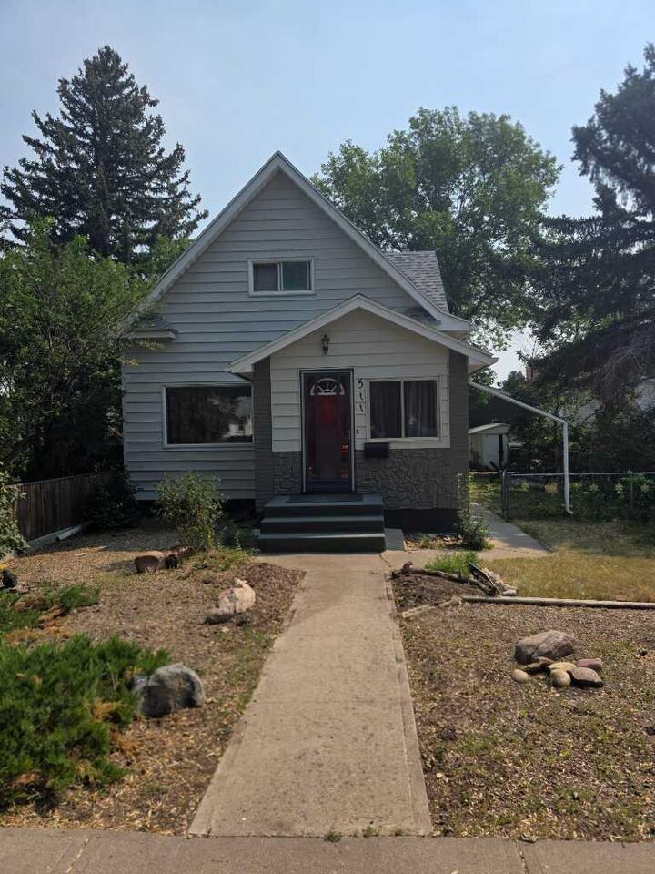 511 12C Street N — photo 1