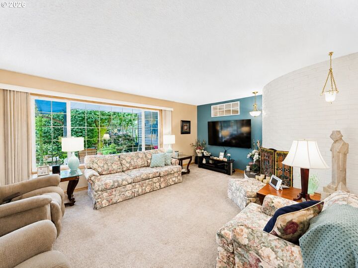 Property Photo:  8601 NE 57th St  WA 98662 