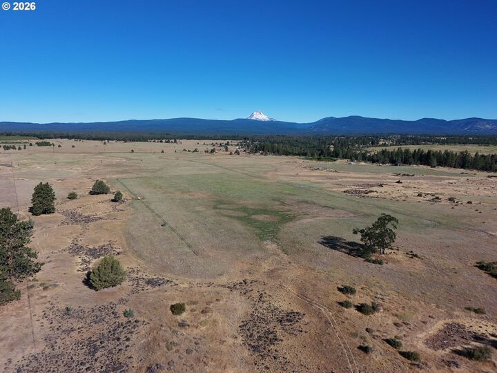 Property Photo:  55363 Smock Rd  OR 97063 
