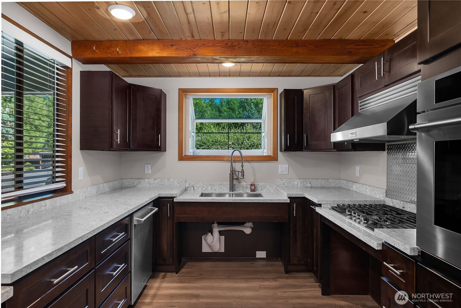 Property Photo:  125  41st Avenue NE  WA 98506 