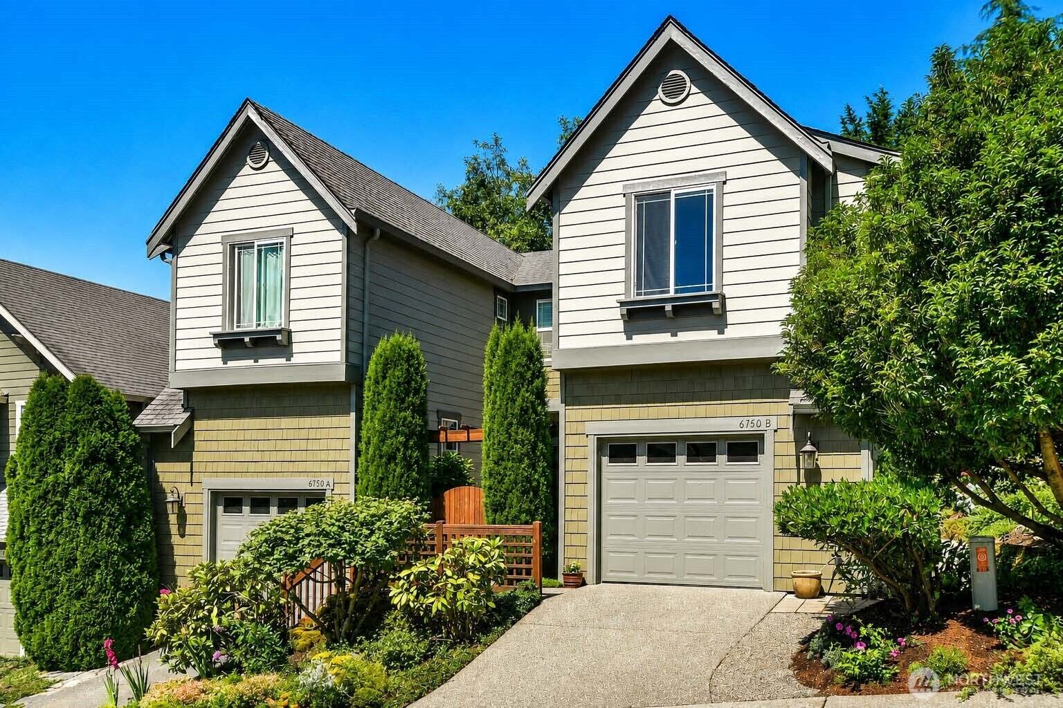 Property Photo: 6750 163rd Place SE B WA 98006