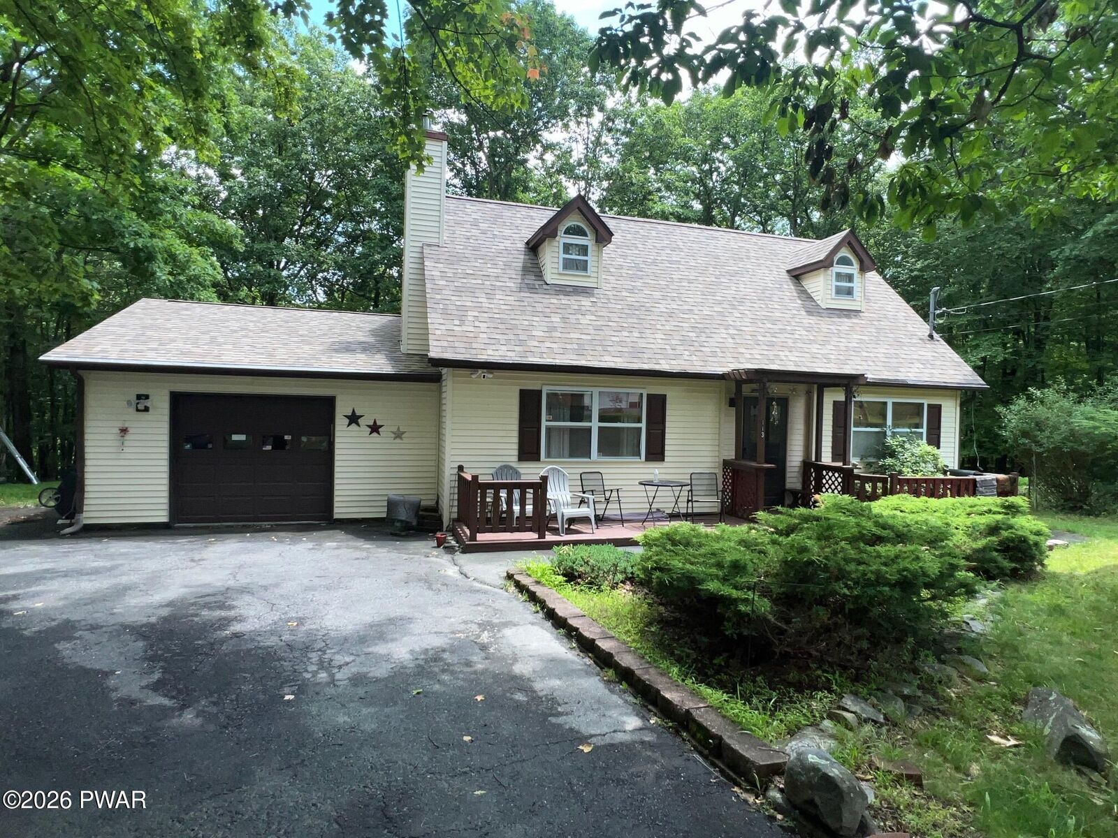 Property Photo:  113 Bailey Drive  PA 18324 