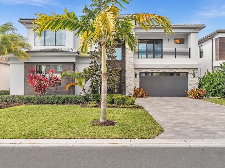 Property Photo: 17065 Rainbow Fls Trail FL 33496