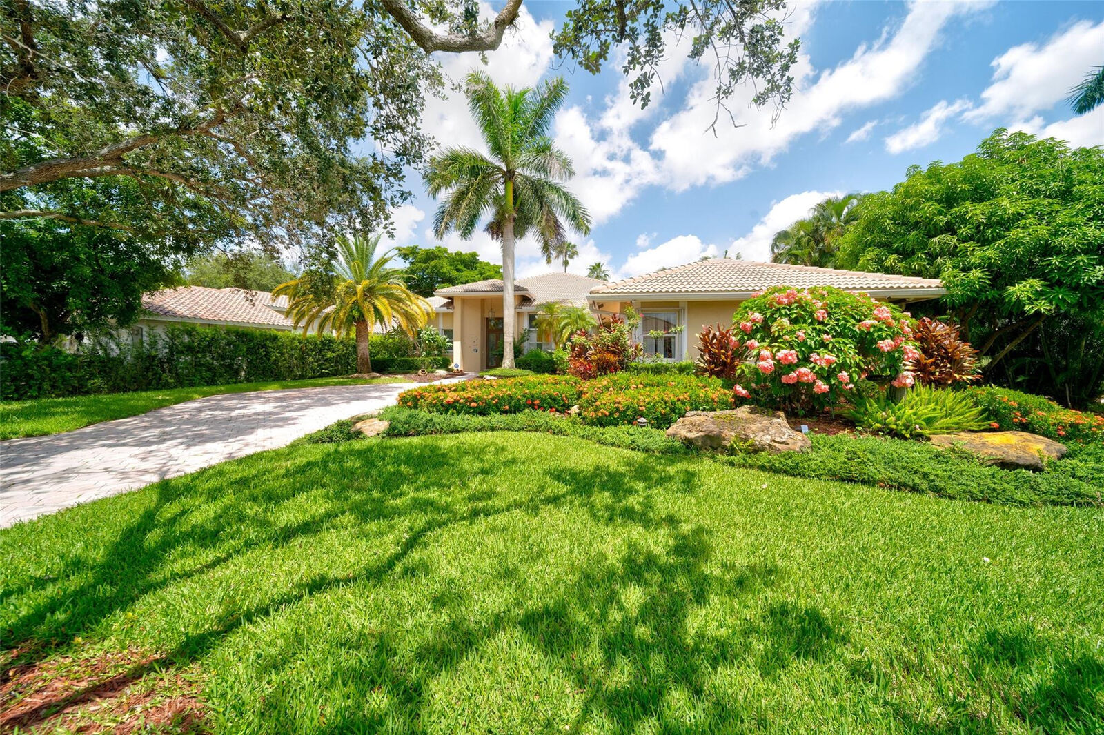 Property Photo:  12041 NW 10th Street  FL 33071 