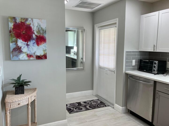 Property Photo: 214 Down East Lane FL 33467