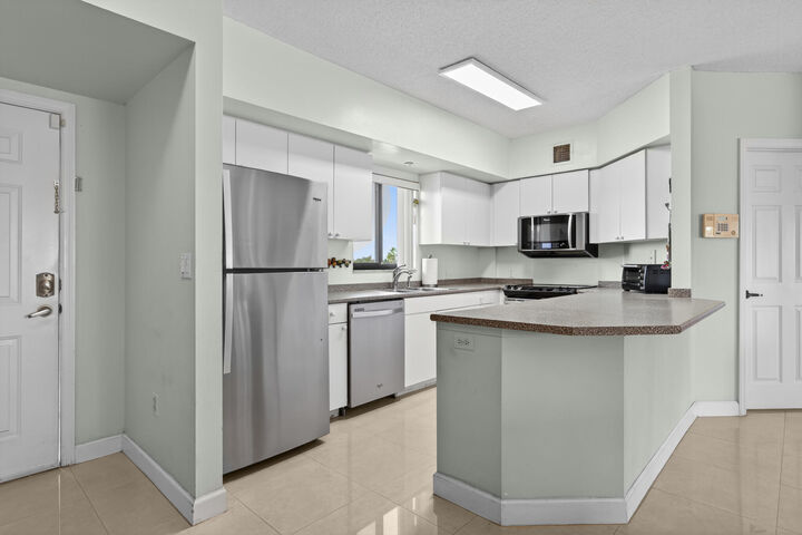 Property Photo: 2015 Lavers Circle 403 FL 33444
