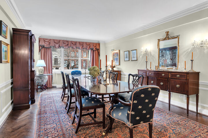 Property Photo: 710 Park Avenue 2A NY 10021