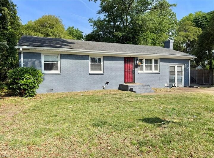 Property Photo:  2713 Saint Mihiel Ave  VA 23509 