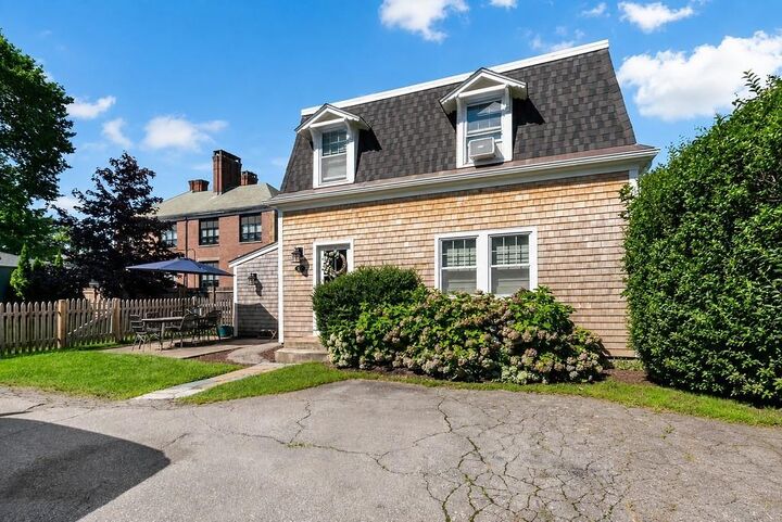 Property Photo:  147 Evarts Street  RI 02840 