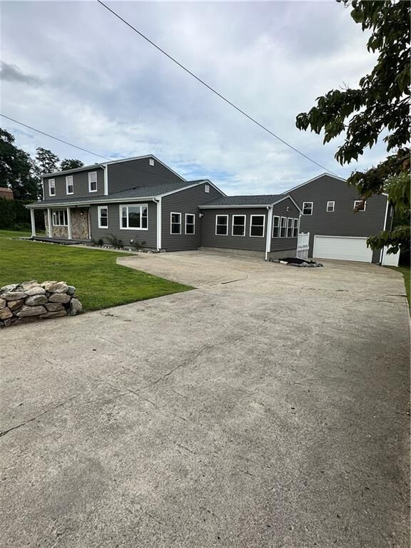 Property Photo: 36 Kinnicutt Avenue RI 02885