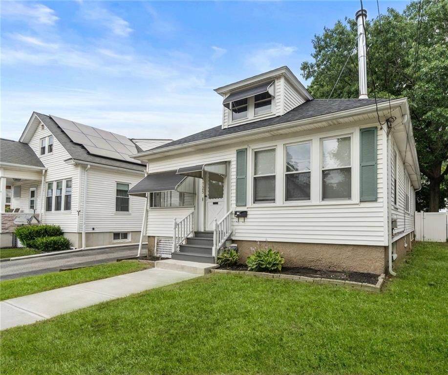 Property Photo:  725 River Avenue  RI 02908 