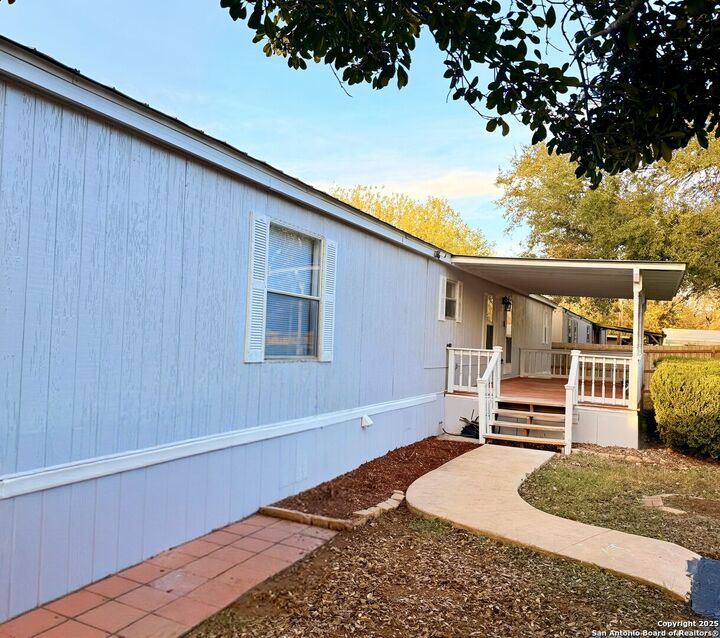 Property Photo: 13835 Owl Tree St TX 78253