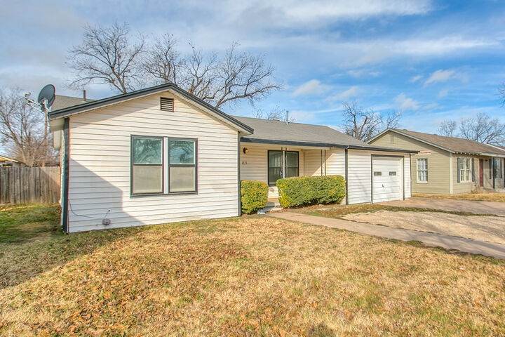 Property Photo:  1213 S Bell Street  TX 76903 