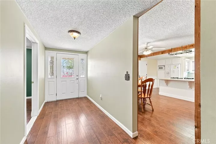 Property Photo:  342 Ridgeway  CA 93004 