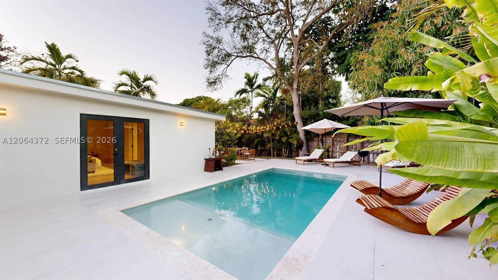 Property Photo:  1277 SW 19th St  FL 33145 