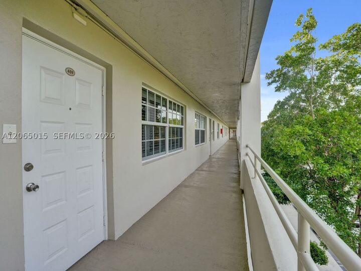 Property Photo:  808 Cypress Blvd 409  FL 33069 
