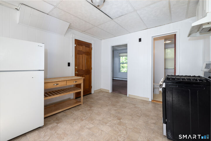 Property Photo: 95 Sunnyside Avenue CT 06708