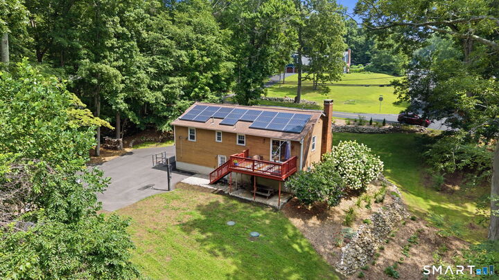 Property Photo:  105 Dean Road  CT 06333 