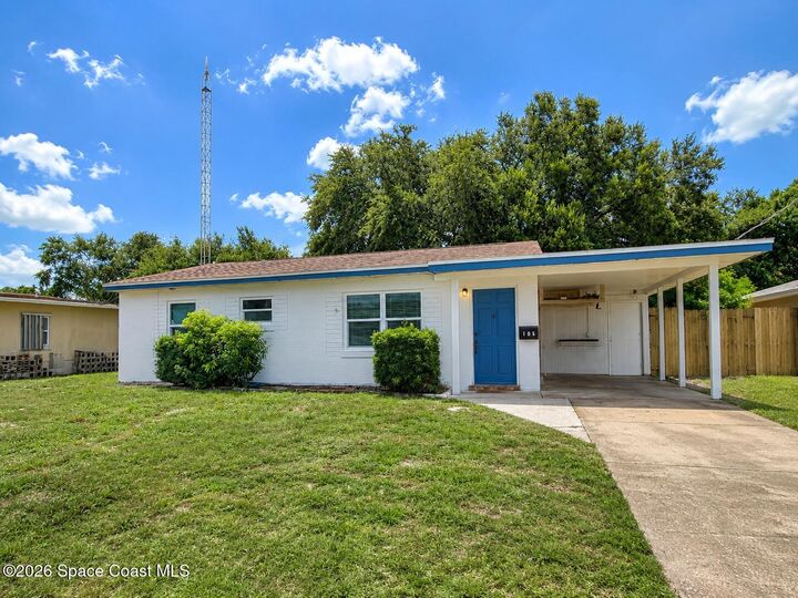 Property Photo: 105 Primrose Lane SE FL 32901