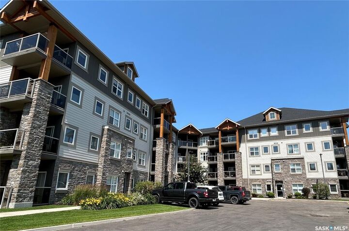 Property Photo:  1220 Blackfoot Drive 210  SK S4S 6T2 