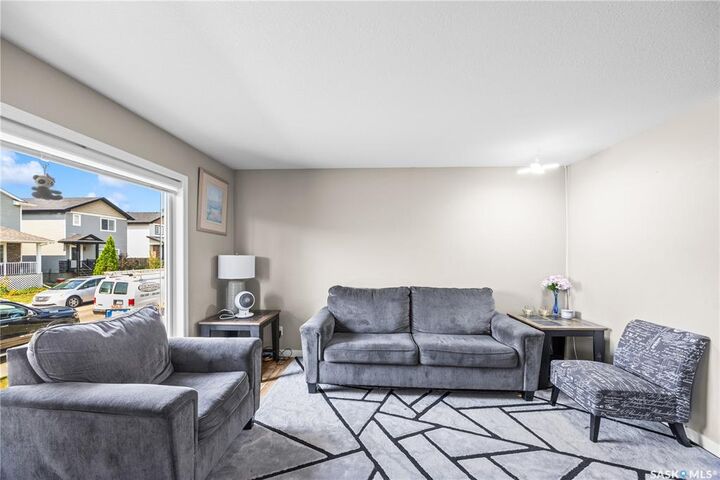 Property Photo: 439 Coad Manor SK S7R 0C6