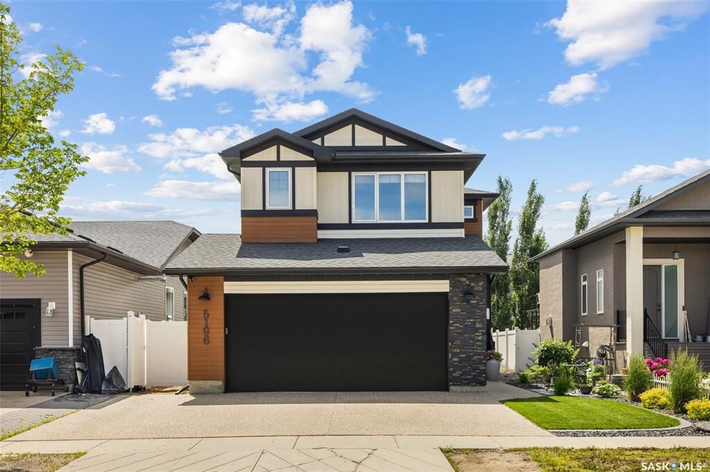 Property Photo:  5196 Aviator Crescent  SK S4W 0G5 