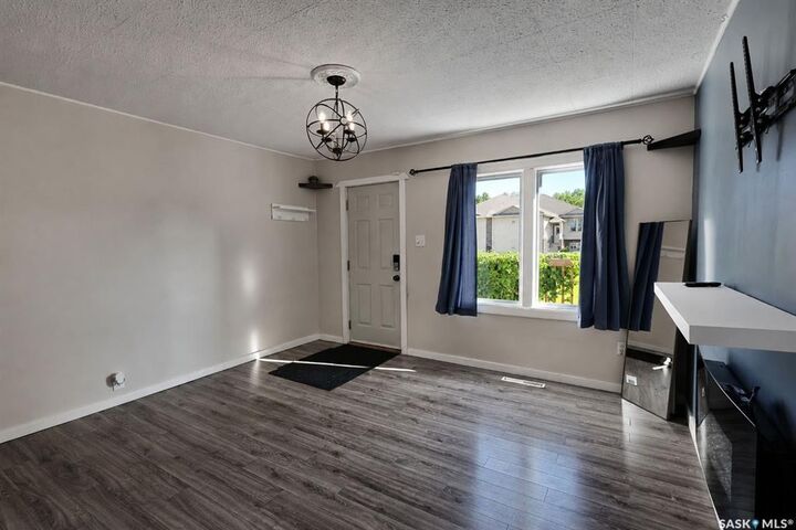 Property Photo: 838 3rd Street E SK S6V 0H9
