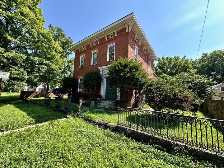 Property Photo: 133 High Street OH 45601