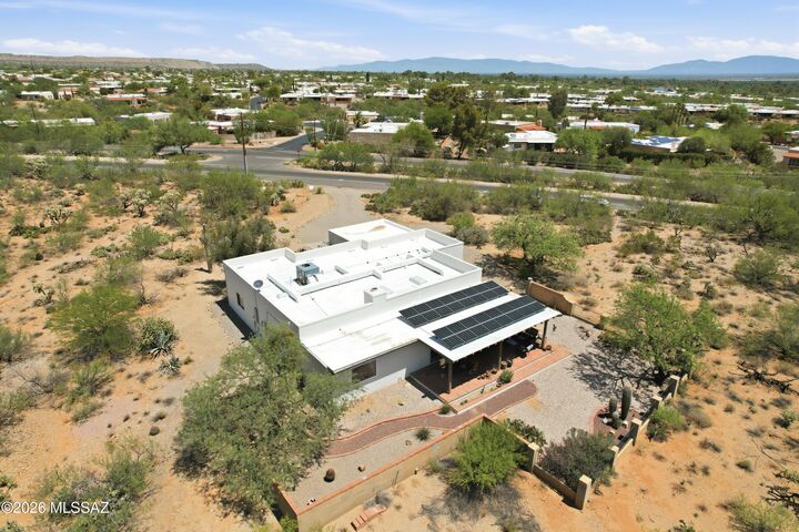 Property Photo: 655 W Continental Road AZ 85622