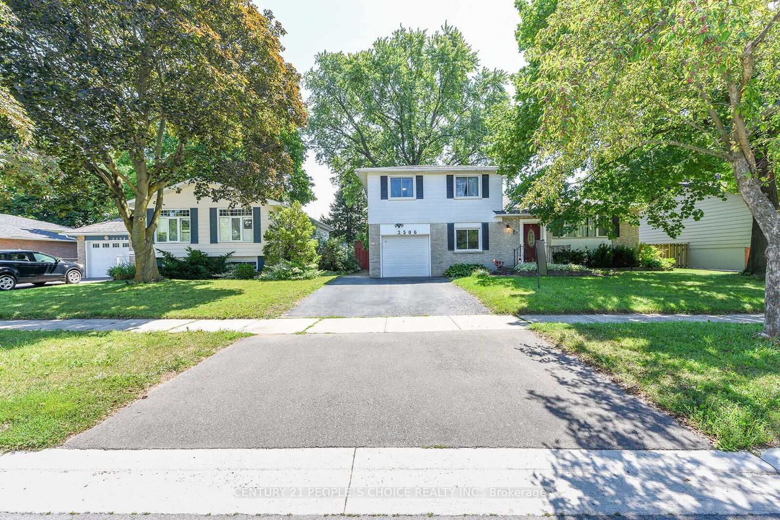 Property Photo: 2506 Bridge Road ON L6L 2H2