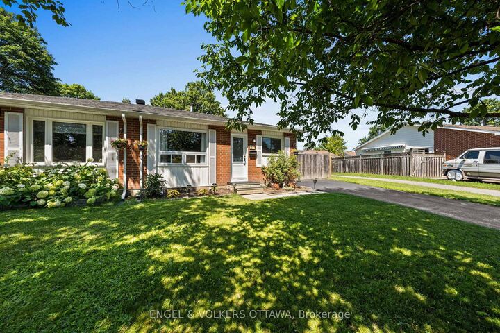 Property Photo: 51 Morton Drive ON K2L 1W9