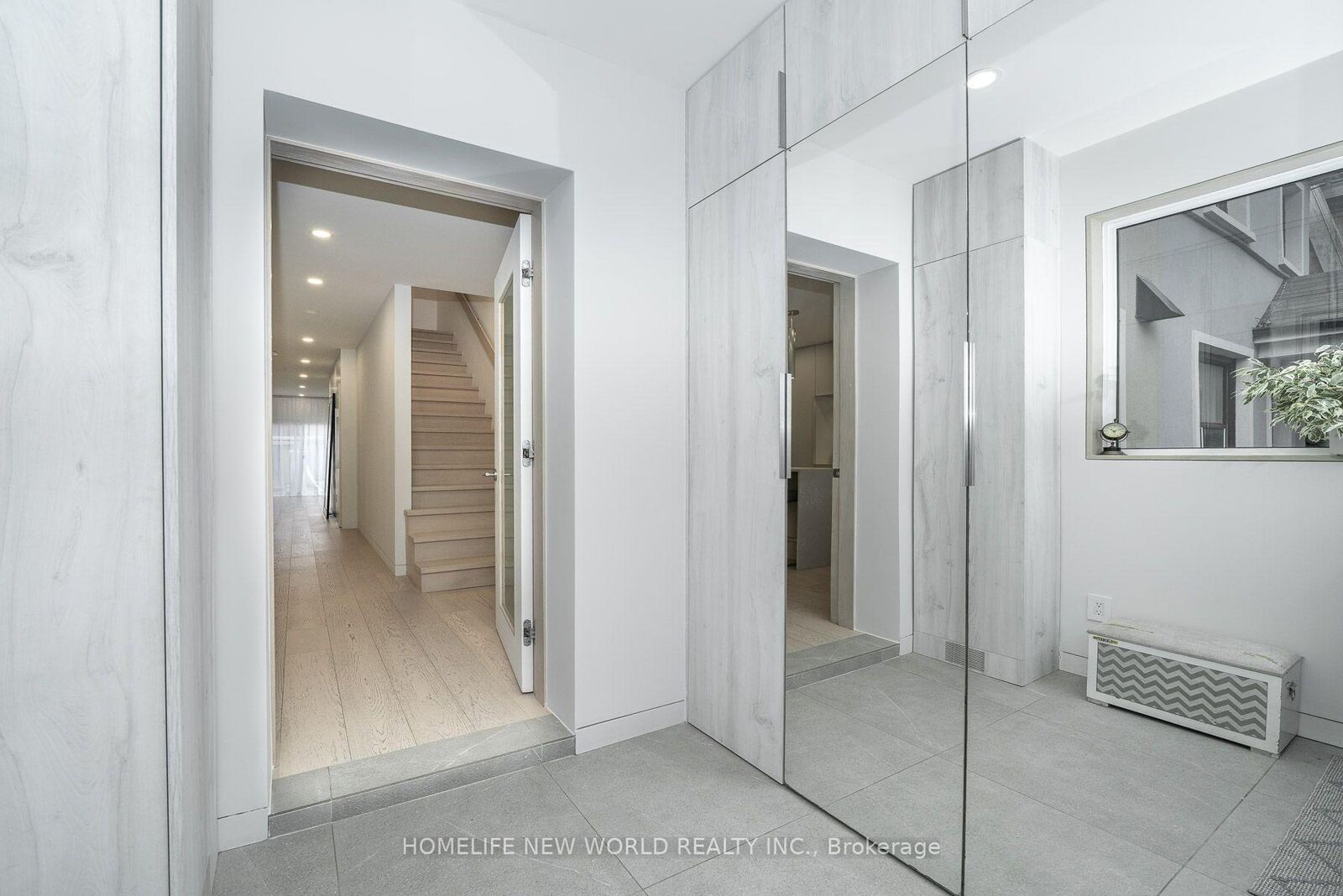 Property Photo: 30 Carling Avenue ON M6G 3S1