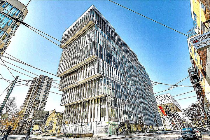 50 McCaul Street 805 — photo 1