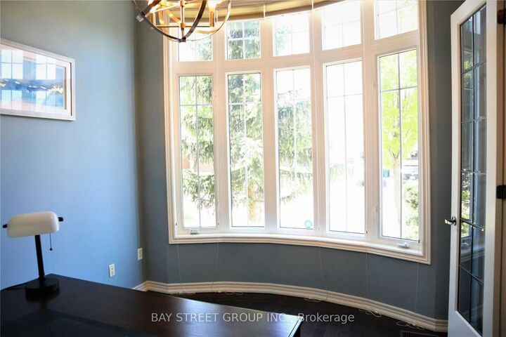 Property Photo:  9 Eber Street  ON L4E 4X2 