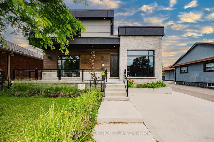 Property Photo: 54 Cheltenham Avenue ON L4L 1K7