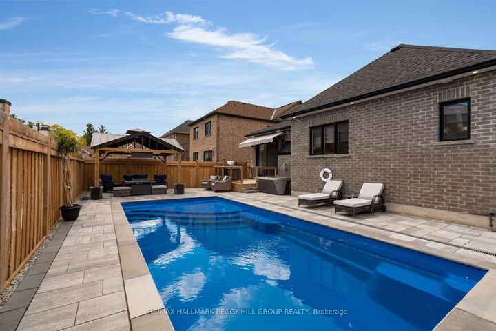 Property Photo: 5 Wood Crescent ON L3W 0M5