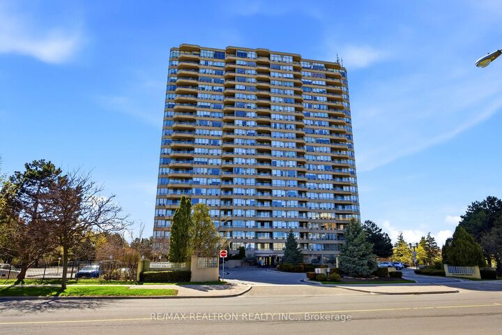 10 Torresdale Avenue 506 — photo 1