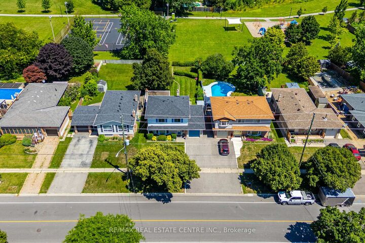 Property Photo:  357 Delrex Boulevard  ON L7G 4H6 