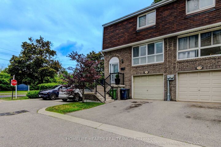 Property Photo: 625 Rathburn Road 32 ON M9C 3T5