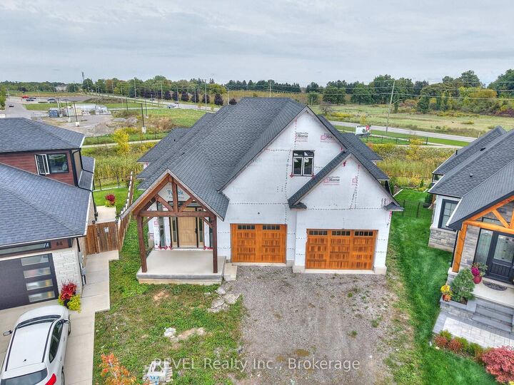 Property Photo: 62 Bergenstein Crescent ON L2B 5N5