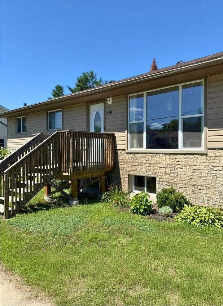 Property Photo: 940 Lily Street ON P0H 1V0