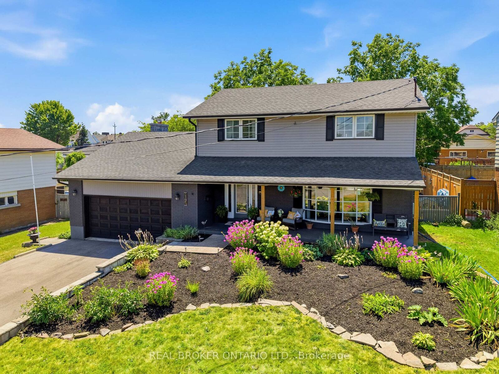 Property Photo: 17 Lindbergh Drive ON L2A 2Z5